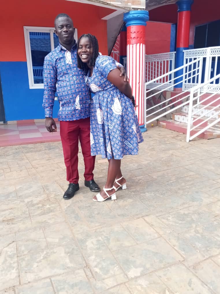 The proprietor and his wife at school